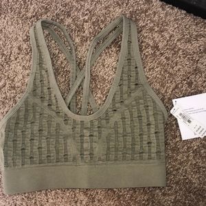 NWT Victoria Secret Sport Bra In Army Green